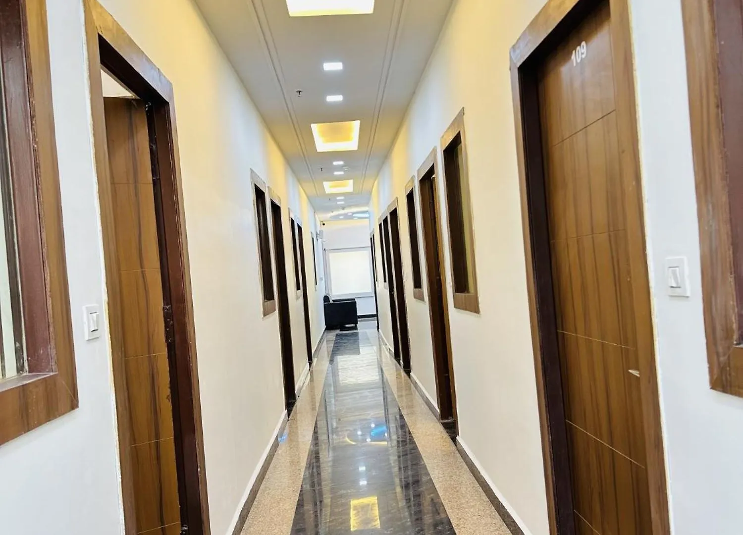 ****  Hotel White Town - Agra Agra  India