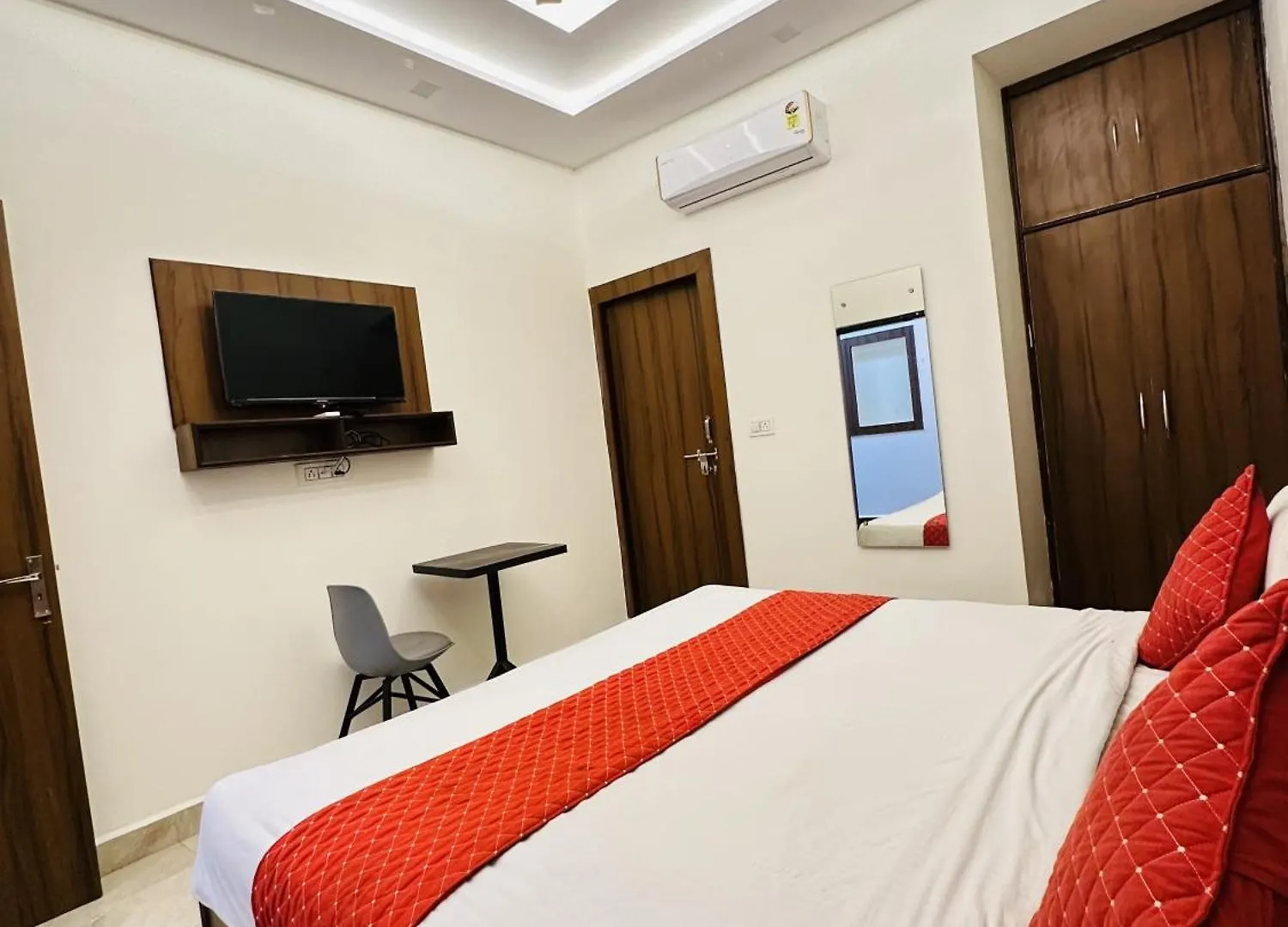 Hotel White Town - Agra Agra  Agra (Uttar Pradesh)