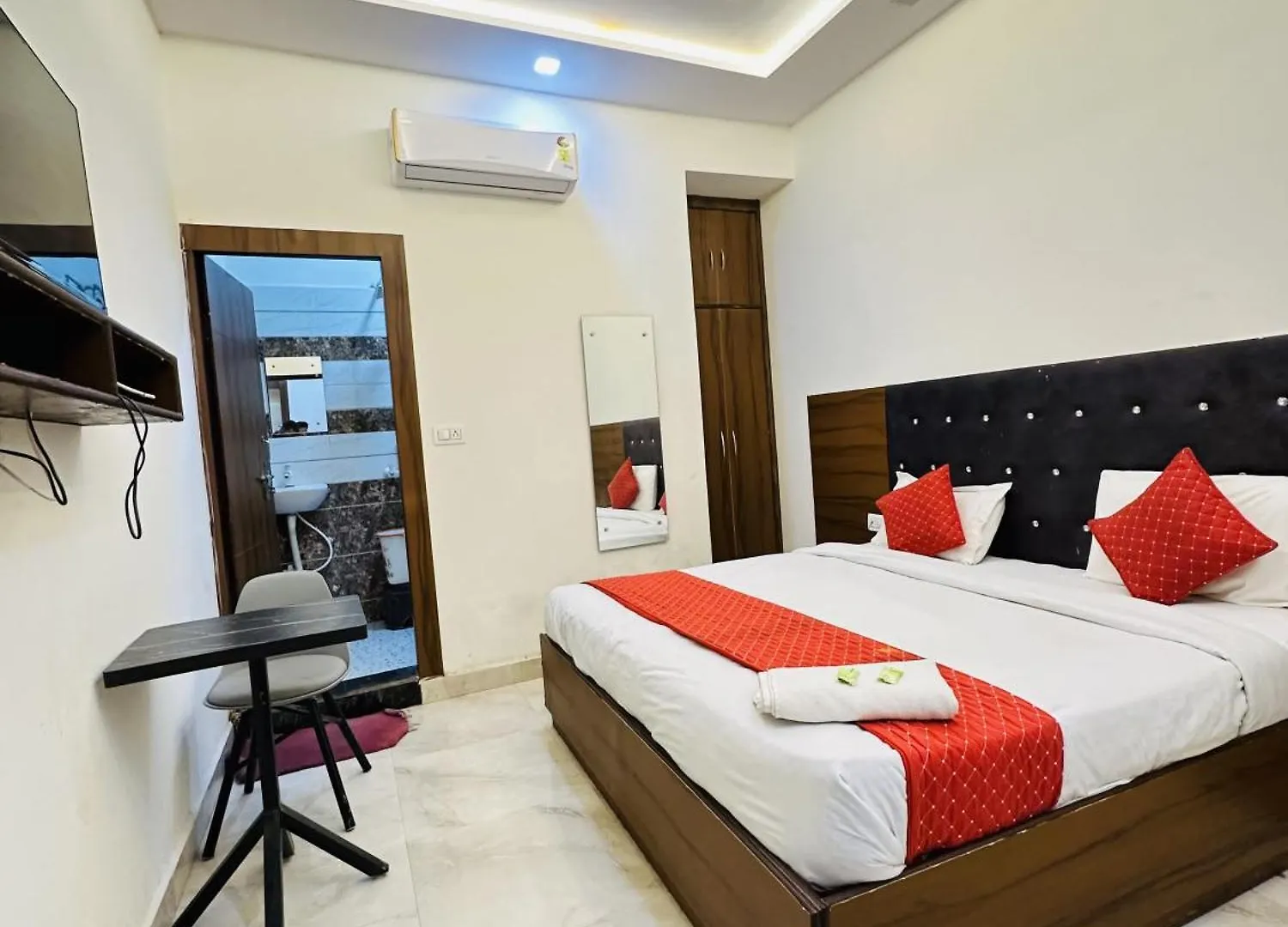 Hotel White Town - Agra Agra  4*, Agra (Uttar Pradesh) India
